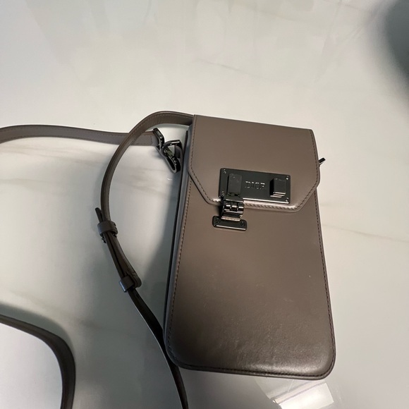 Dior cross body bag/ phone pouch in tan/ etoupe. - Picture 15 of 15